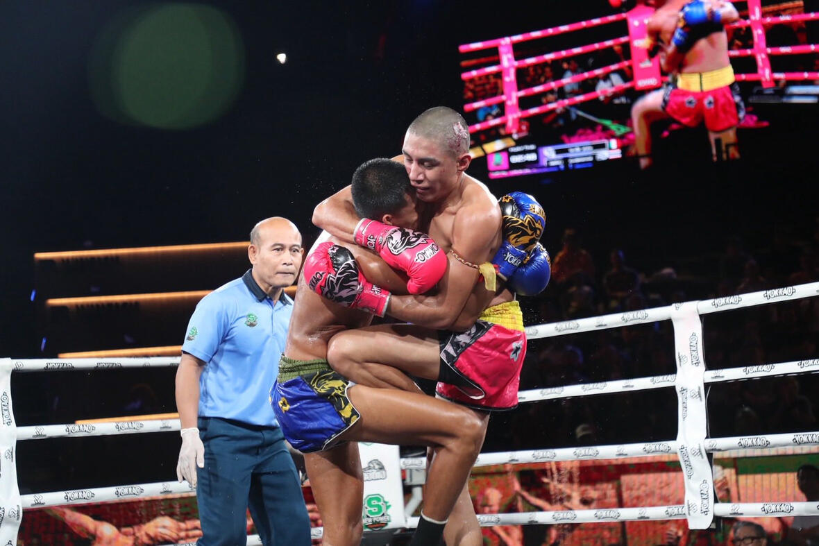 RHLS HOLDING - We would like to extend our heartfelt congratulations on the victory of the inmate-boxer from Ang Thong Prison. RHLS HOLDING - We would like to extend our heartfelt congratulations on the victory of the inmate-boxer from Ang Thong Prison.