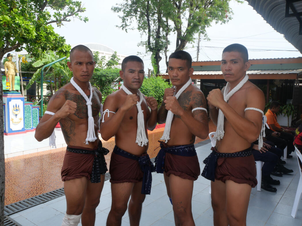 RHLS HOLDING - Visited the Sor Wangchan Look Phrayom Muay Thai Gym