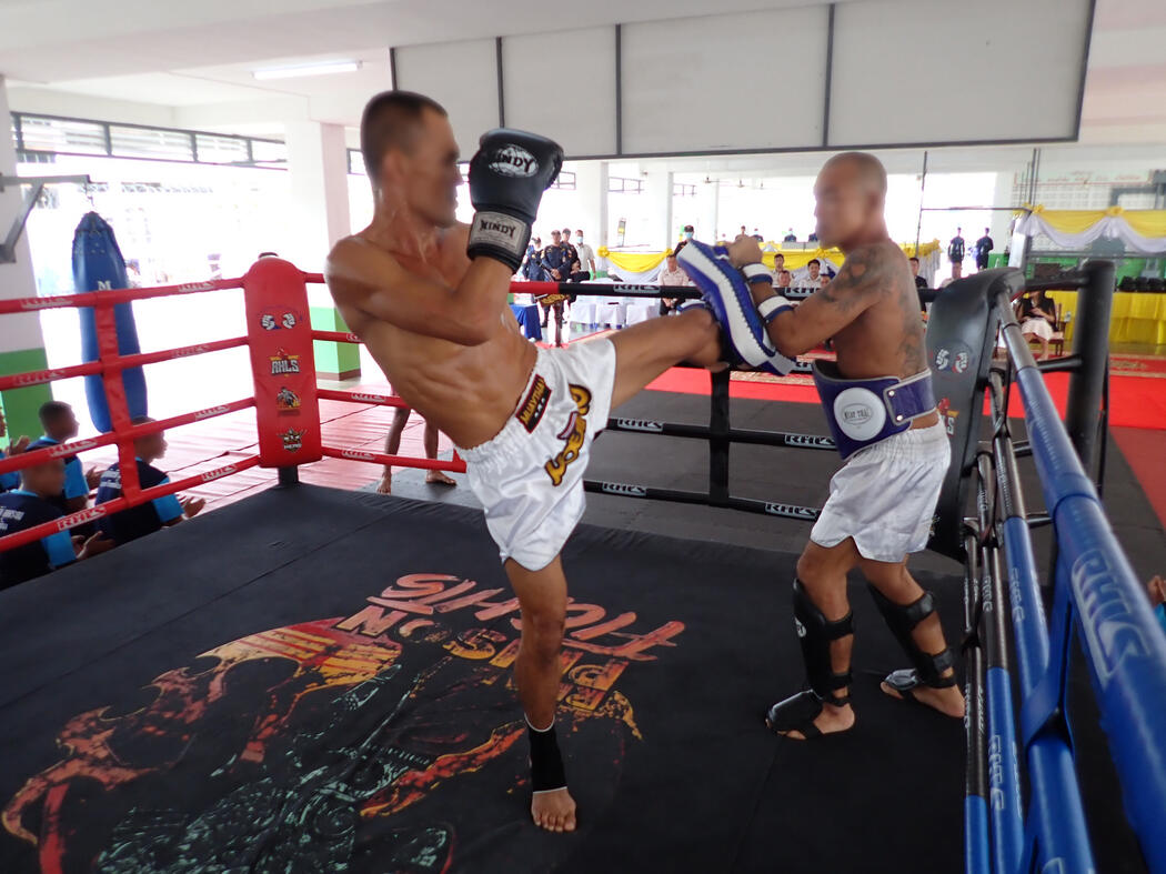 RHLS HOLDING - Support Muay Thai Athletes of Sor. Ban Insee Look Phra Yom Muay Thai Gym