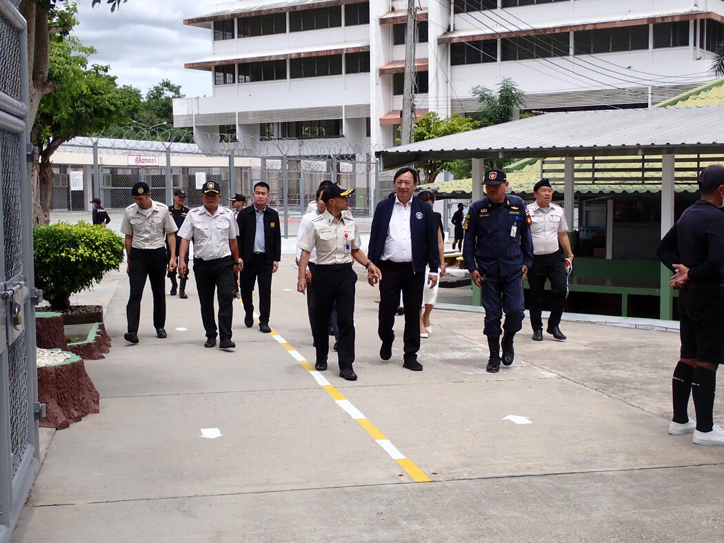 RHLS HOLDING - Support Muay Thai Athletes of Sor. Ban Insee Look Phra Yom Muay Thai Gym