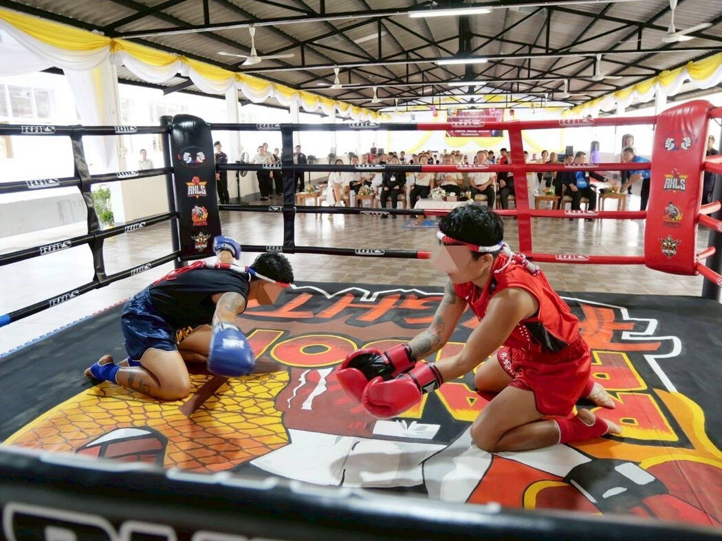 RHLS HOLDING - Attend the opening ceremony of "Sor. Chonnaree Luk Phra Yom Muay Thai Gym"