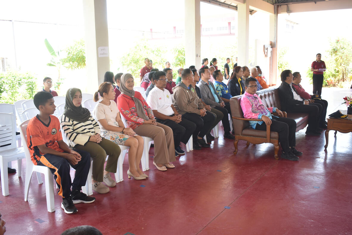 RHLS HOLDING - Attend the opening ceremony of Payak Mueang Nara Look Phra Yom Muay Thai Gym