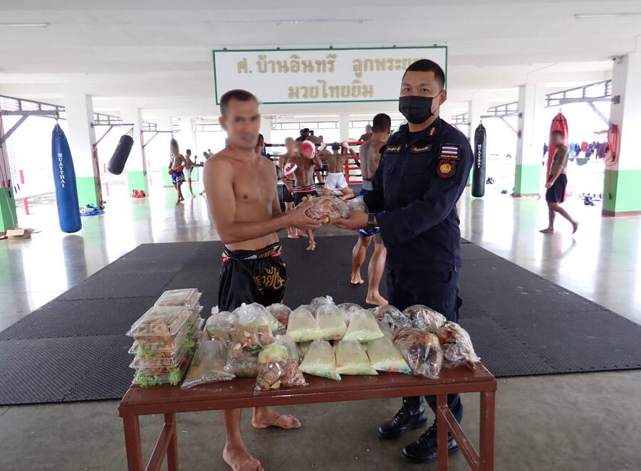 RHLS HOLDING - Support Muay Thai Athletes of Sor. Ban Insee Look Phra Yom Muay Thai Gym